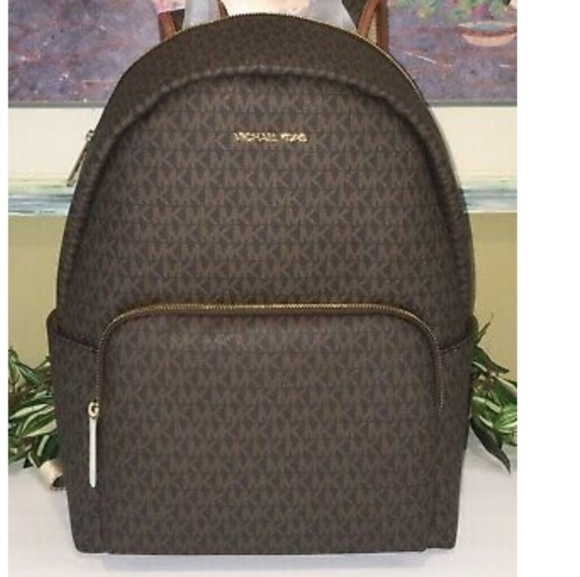 MICHAEL KORS LARGE BACKPACK - Picture 3 of 13